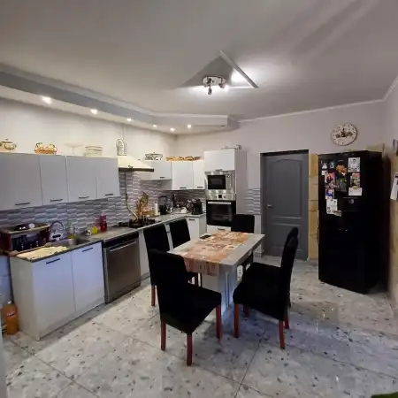 Eladó családi ház, Salgótarján 3 szoba 95 m² 24.9 M Ft Eladó családi ház, Salgótarján 3 szoba 95 m² 24.9 M Ft