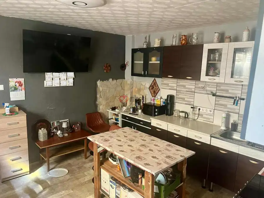 eladó családi ház, Salgótarján