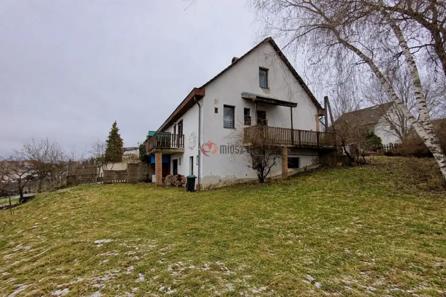 eladó családi ház, Salgótarján