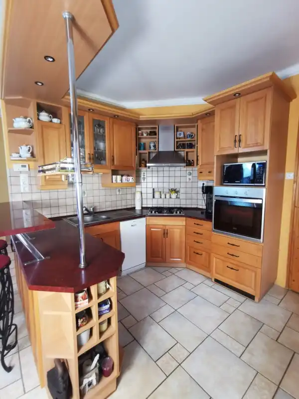 Eladó családi ház, Salgótarján 4 szoba 146 m² 54.9 M Ft