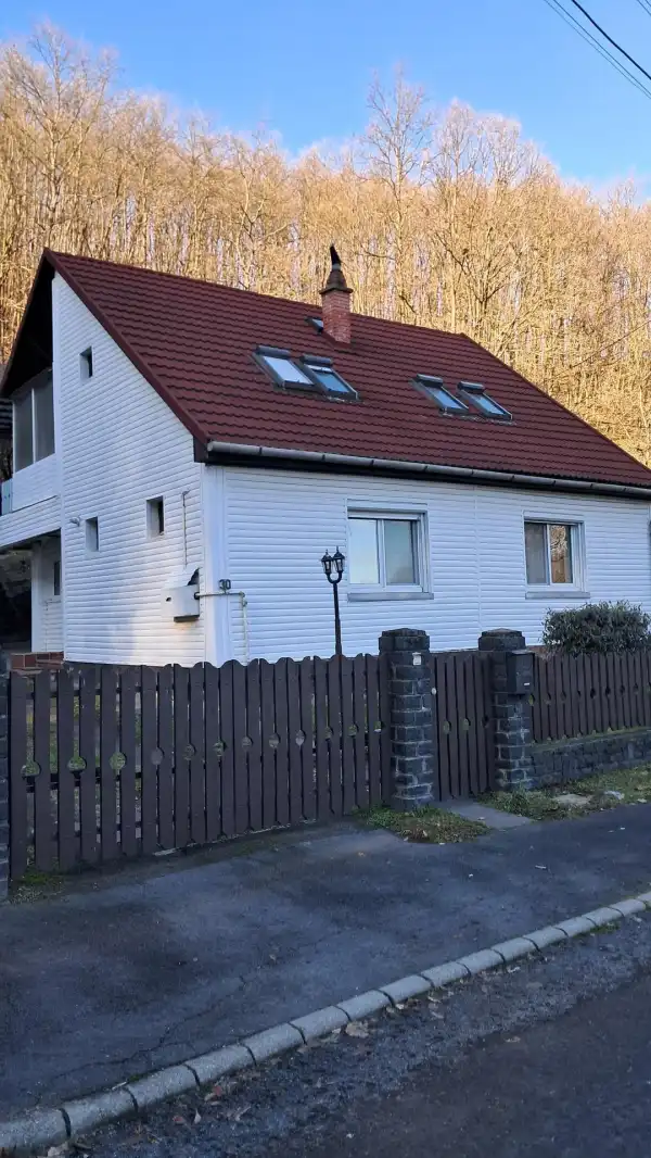Eladó családi ház, Salgótarján 4 szoba 106 m² 39.9 M Ft