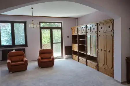 Eladó sorház, Salgótarján 4 szoba 220 m² 64.99 M Ft