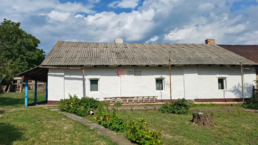 eladó tanya, Vizslás