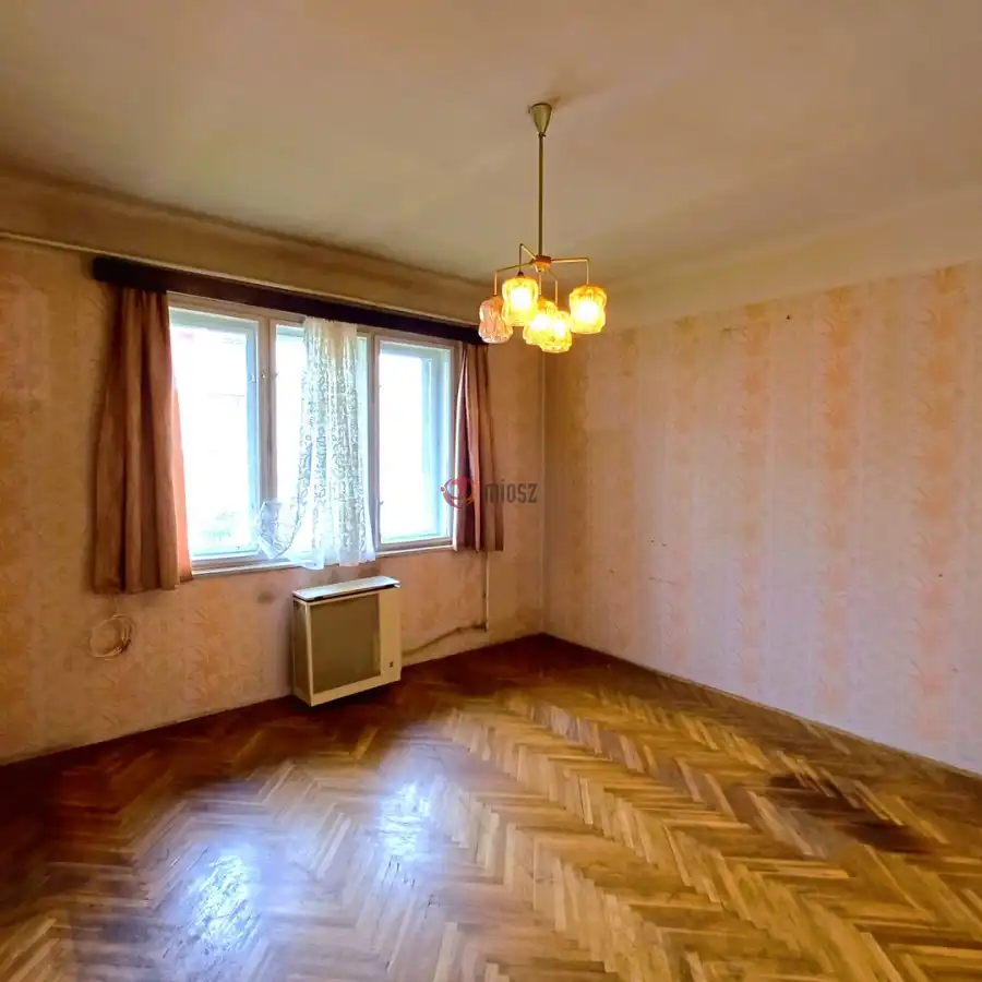 eladó téglalakás, Salgótarján