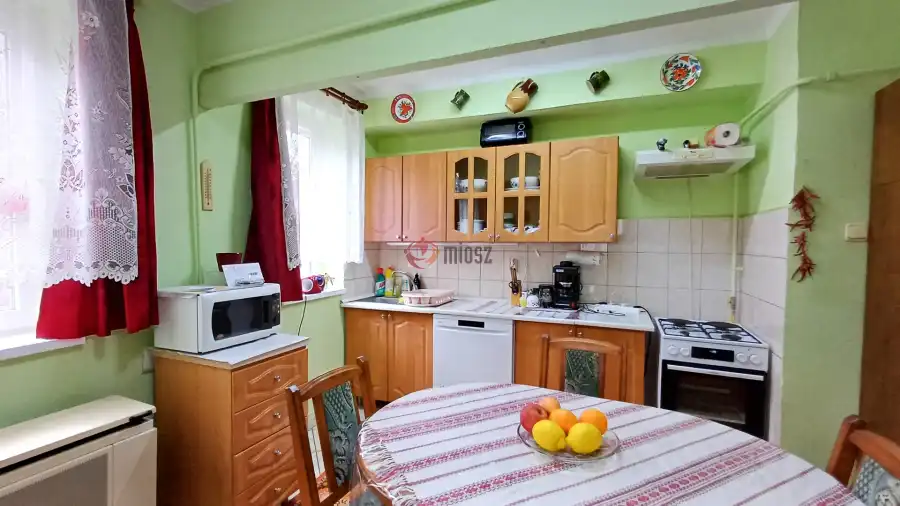 eladó téglalakás, Salgótarján